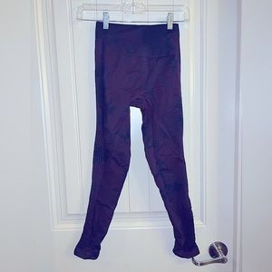 Lululemon In The Flow Leggings (no seams)